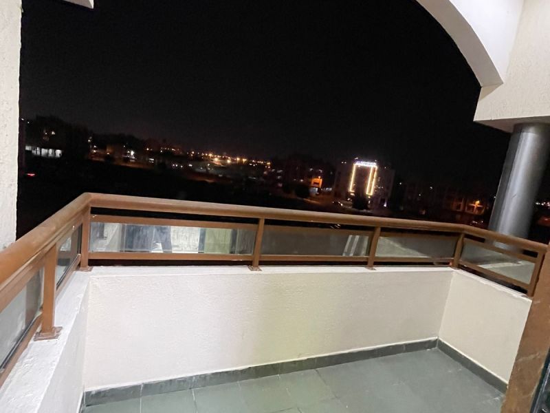 Partition Rooms With Attached Balcony Available For Females In Abu Hail Deira AED 2000 Per Month